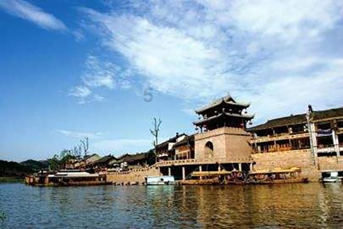 中山校区停止招生,少儿班扩招?上育才的机会又来了?